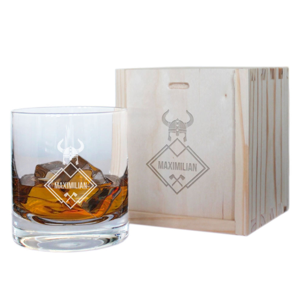 Gravírozott whiskyspohár névvel Gravírozott whiskyspohár névvel