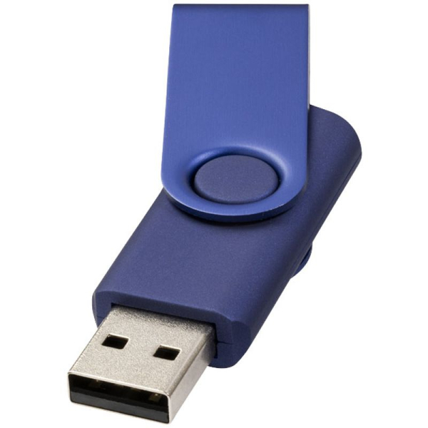 32 GB sz&iacute;nes, szem&eacute;lyre szabott USB-kulcs n&eacute;vvel